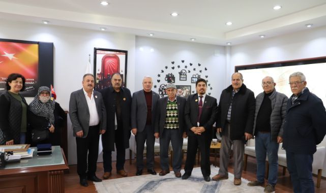 Manisa Şehit Aileleri ve Gaziler Derneği'nden Başkan Bilgin'e Plaket
