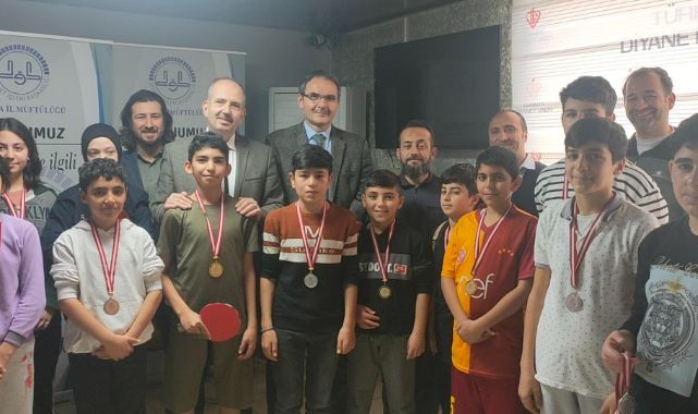 GENÇ RAKETLER BULUŞUYOR MASA TENİSİ TURNUVASI TAMAMLANDI