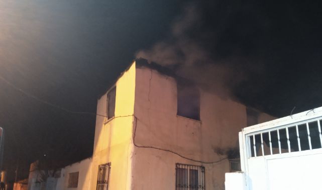 Şehzadeler'de korkutan yangın