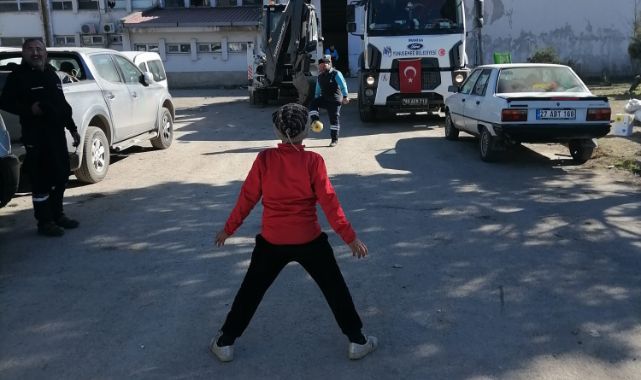 Kahramanmaraşlı Çocuğun Jesti Duygulandırdı