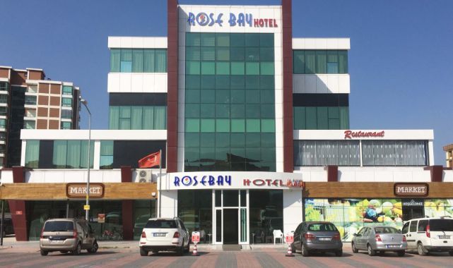 ROSEBAY HOTEL DEPREMZEDELERE EV SAHİPLİĞİ YAPAN KURUMLARDAN BİRİ OLDU
