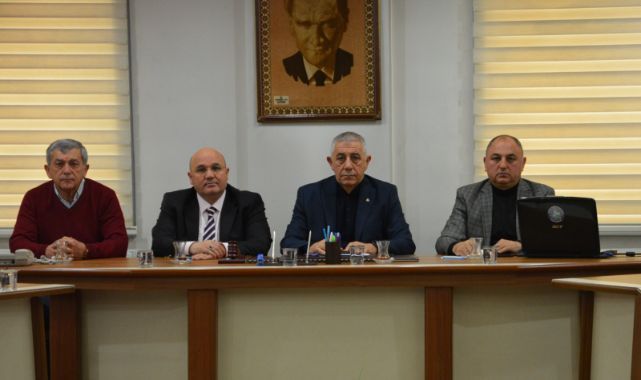 Salihlili kurumlar, deprem bölgesine yardım için tek yürek oldu