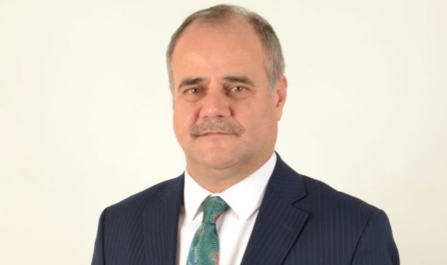 KİMSESİZLERİN VEKİLİ OLMAK İÇİN YOLA ÇIKTI