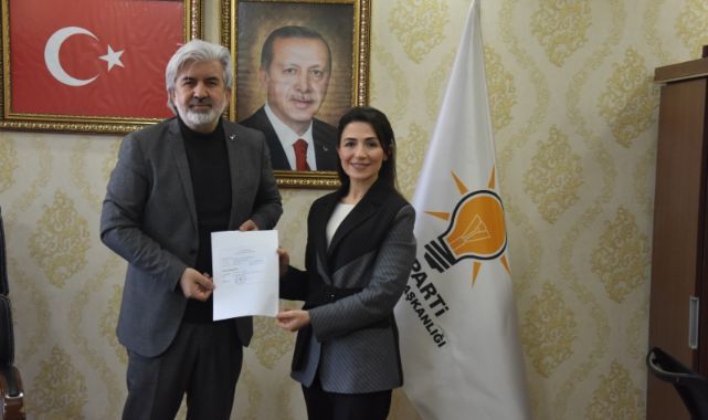 Mimar Fisun Kumbaracı AK Parti’den Aday Adayı