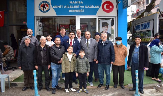ŞEHİT AİLELERİ VE GAZİLER ŞEHİTLERİ UNUTMADI