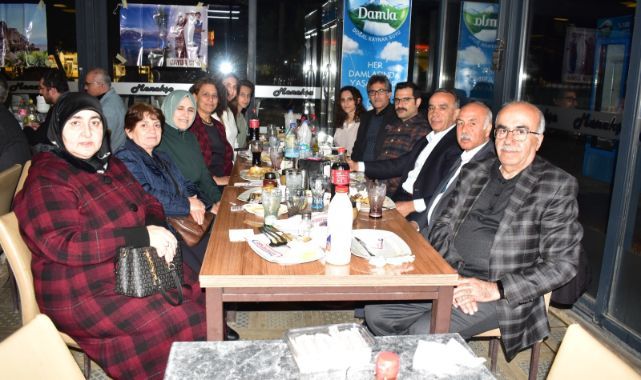 ELAZIĞLILAR İFTARDA BİR ARAYA GELDİ