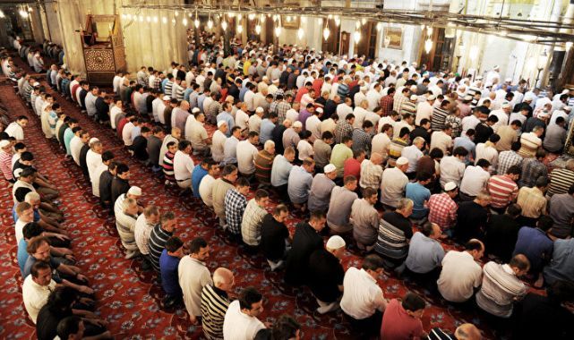 Manisa’da ve İlçelerinde Bayram Namazı Saati