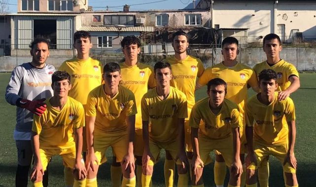 MANİSA U18 'DE 2 ŞAMPİYON BELLİ OLDU