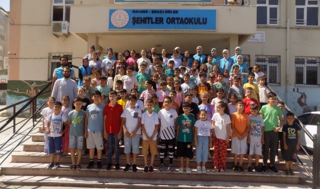 MANİSA'DA YAZ KUR'AN KURSLARI VE OKULU BAŞLADI