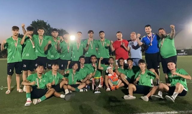 TEBRİKLER SALİHLİ BELEDİYESPOR