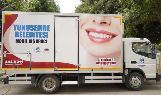YUNUSEMRE'DE MOBİL DİŞ ARACI HİZMETE BAŞLIYOR