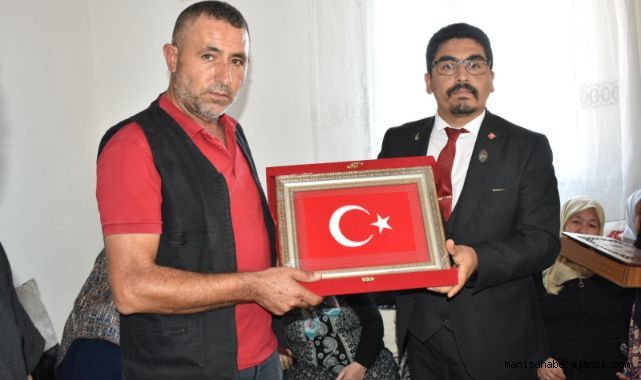 ŞEHİT AİLELERİ VE GAZİLER DERNEĞİNDEN ŞEHİT GÖRECE’NİN AİLESİNE TAZİYE ZİYARETİ