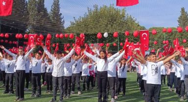 Cumhuriyetin 100.Yılı Kavaklıdere'de Coşkuyla Kutlandı