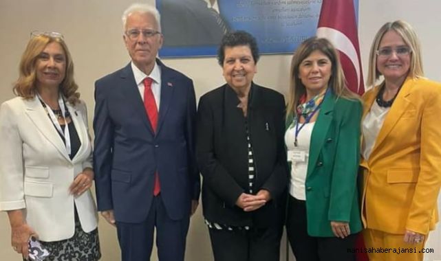 Kadınlar Laiklikten Vazgeçmeyecek