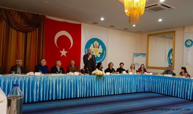 Büyükşehir Gazeteciler gününde basın mensuplarıhla kahvaltıda buluştu