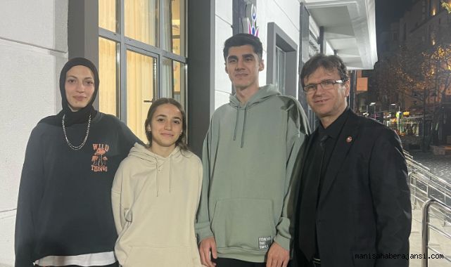 İbrahim Onaylı, Yeni Yıla Emniyet ve Sağlık Çalışanlarını Ziyaret Ederek Girdi