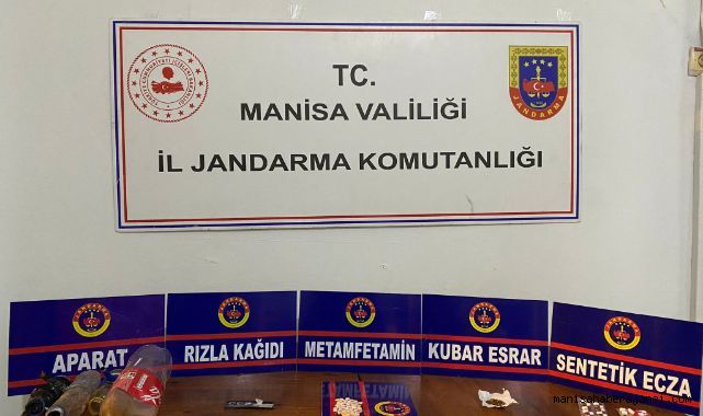 Manisa'da Uyuşturucu Operasyonunda 12 Kişi Yakalandı