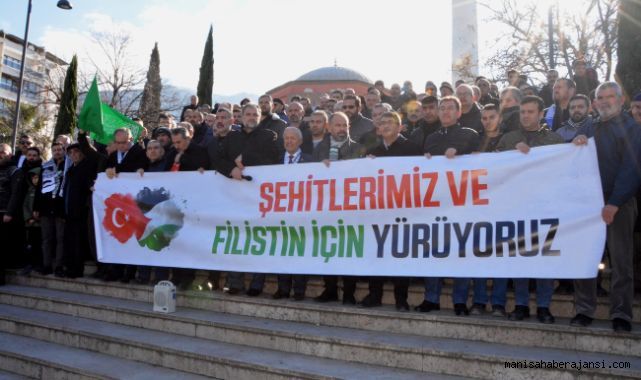 Milli irade platformu şehitler için yürüyüş yaptı