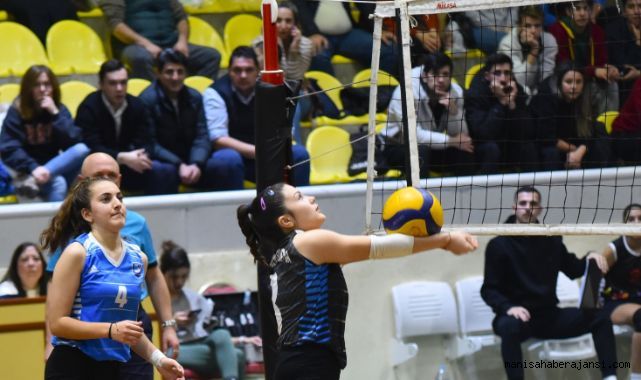 Yunusemre Belediyespor Küçük Kızlar Voleybol İl Birinciliği'nde Finale Yükseldi