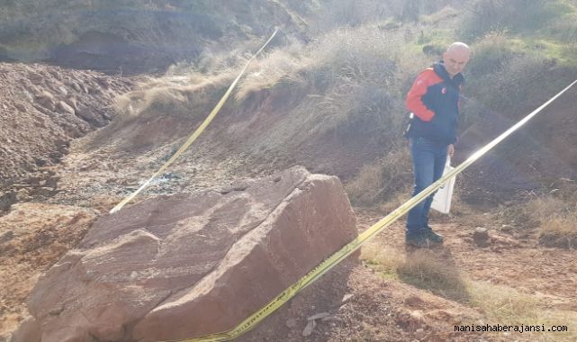 DEPREM ALAMETLERİ GÖRÜLEN SALİHLİ FAY HATTINDA İNCELEME BAŞLATILDI
