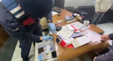 Manisa'da Tefeci ve Silah Kaçakçılarına Operasyon