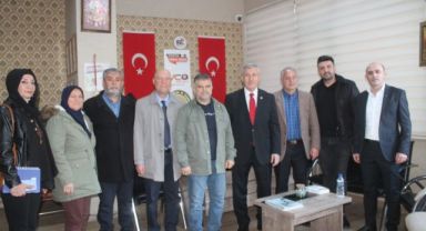 SELÇUK ÖZDAĞ MANİSA HABER AJANSINI ZİYARET ETTİ 