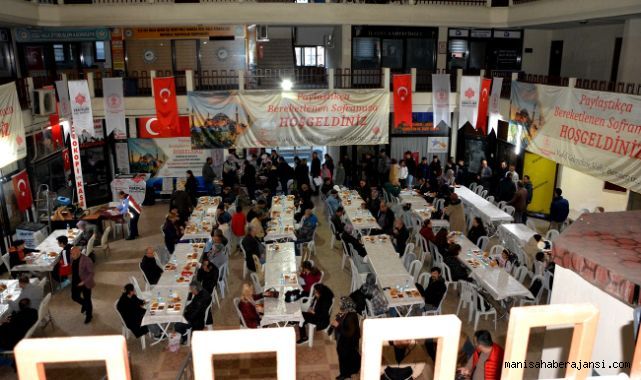 Vakıflar Genel Müdürlüğü iftar verdi