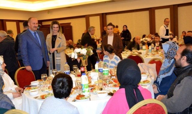 Yunusemre'de Şehit Yakınları ve Gazilere Anlamlı İftar Programı
