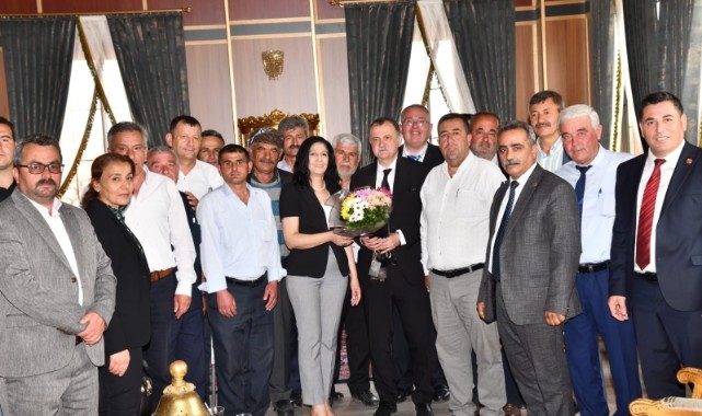 BAŞKAN BALABAN YUNUSEMRE MUHTARLAR DERNEĞİ’Nİ AĞIRLADI