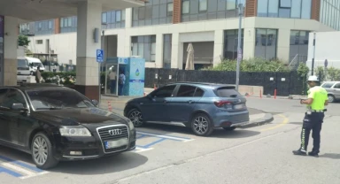 Manisa'da Engelli Park Yeri Denetiminde 47 Araç Ceza Aldı