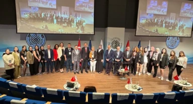 Sanal Dünya Tehditlerine Karşı Bilinçlenme Çağrısı
