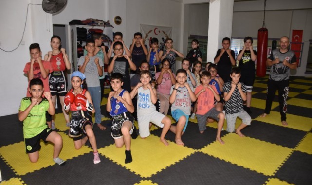 ŞEHZADELER BELEDİYESİ UZAK DOĞU SPORLARI KURSU BAŞLIYOR