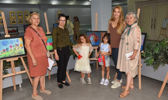 Türkiye Alzheimer Derneğinden “Çocuk Kalbinden Resim” Sergisi