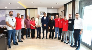 "Ezdirmeyeceğiz Dedik, Ezdirmiyoruz" Çiğli Belediye Başkanı Onur Emrah Yıldız, İşçiye Sözünü Tuttu