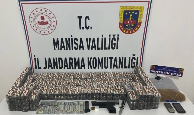 Yunusemre İlçesi'nde Çok Sayıda Sentetik Hap Ele Geçirildi!
