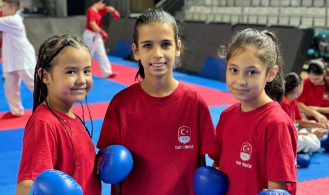 Manisa BBSK, olimpik karate yaz kampına katıldı