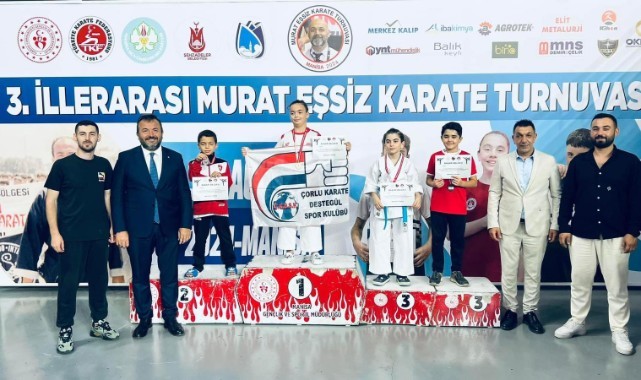 Manisa'da Karate Rüzgarı Esti