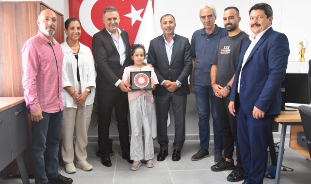 JUDO FEDERASYONU BAŞKANI SEZER HUYSUZ'DAN YUNUSEMRE'YE ZİYARET