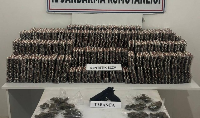 Manisa’da Uyuşturucu Operasyonu: 54.860 Sentetik Ecza Hap Ele Geçirildi