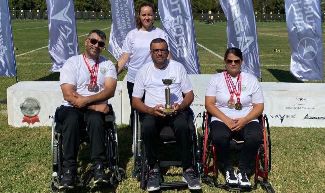 AKHİSAR BELEDİYESPOR OKÇULUK TAKIMINDAN BÜYÜK BAŞARI!