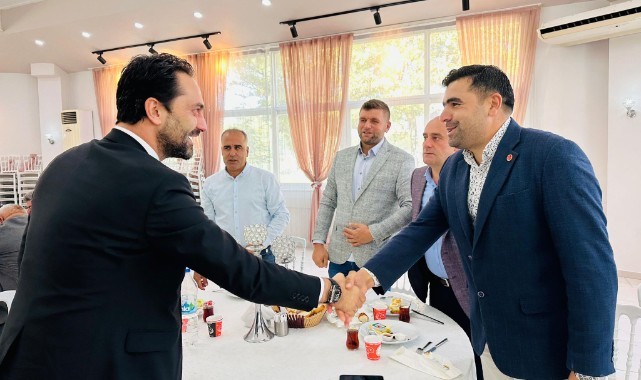 ARINÇ, SARUHANLI'DA MUHTARLARLA BULUŞTU