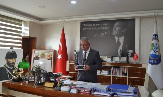 Belediye Bütçesinden Özel Telefon Skandalı: Salihli'de Etik Tartışması