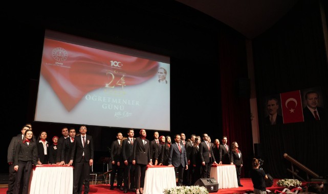 24 Kasım Öğretmenler Günü İzmir’de Coşkuyla Kutlandı