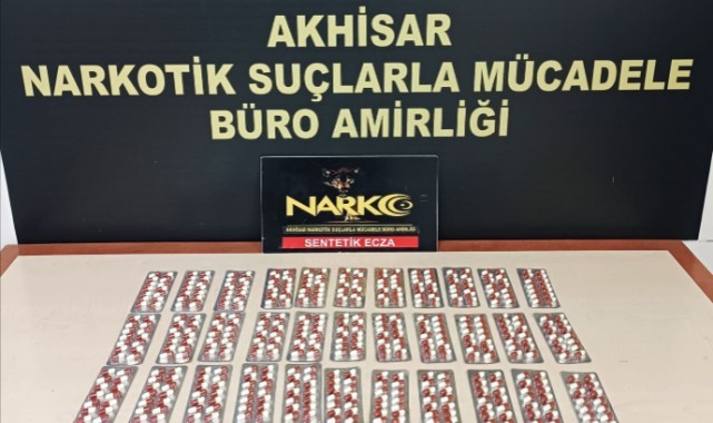 Akhisar’da Uyuşturucu Operasyonu: 616 Sentetik Hap Ele Geçirildi