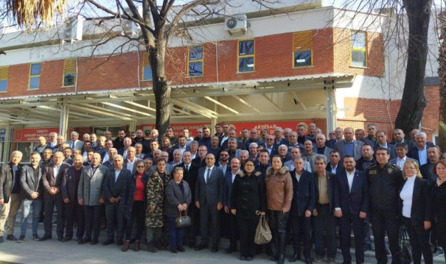 AKHİSAR KAYMAKAMI CAN, MUHTARLARLA BULUŞTU