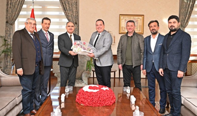 BAŞKAN DUTLULU VE OSB YÖNETİMİNDEN MANİSA VALİSİ ÖZKAN'A ZİYARET