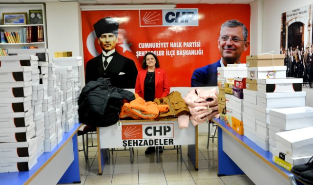 CHP Şehzadeler'den İhtiyaç Sahiplerine Destek