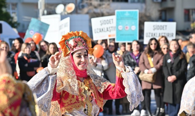 Manisa’da Kadına Yönelik Şiddete Birlikte “Dur” Dediler