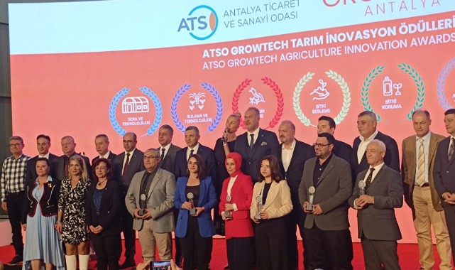 Manisalı Üretici Hisar, Antalya Tarım Fuarı'nda Birinci Oldu