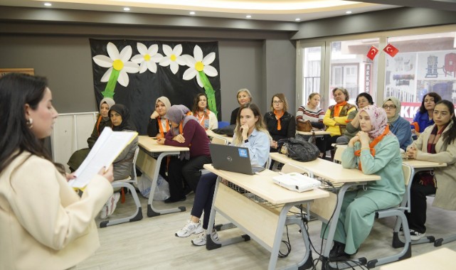 YUNUSEMRE’DE ŞİDDETLE MÜCADELE SEMİNERLERİ VERİLDİ
